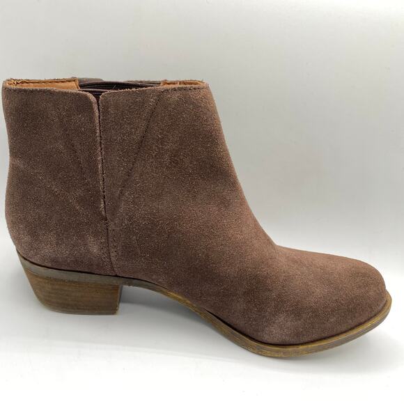 Lucky Brand Benissa Brown Suede Booties Size 6 - Picture 1 of 9